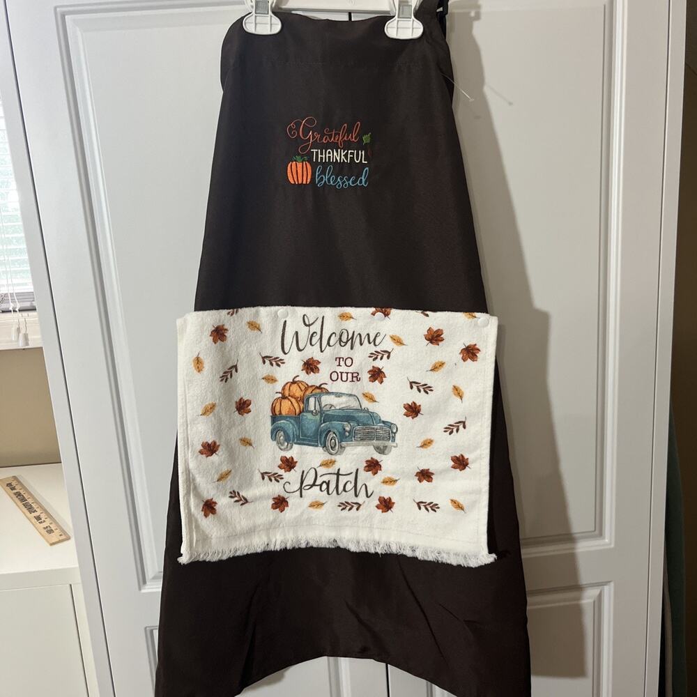 Custom Made Kitchen Apron With Embroidery & Removable Towel Washable Thankful